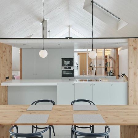 Urban Alpine Penthouse With Lake View Maurach  Exterior foto
