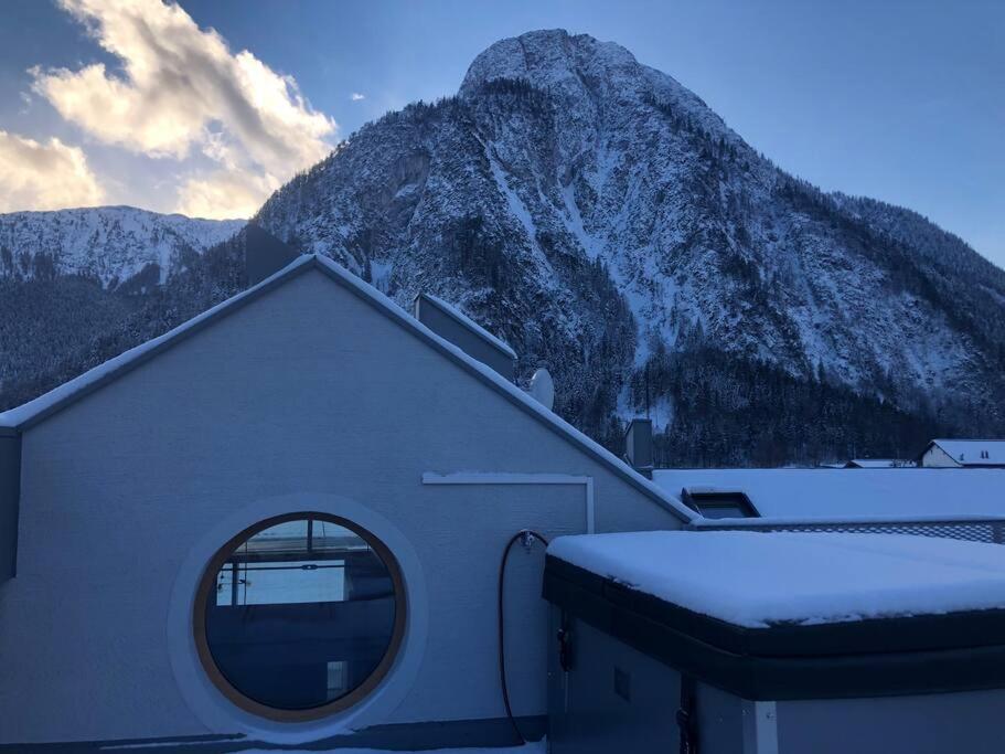 Urban Alpine Penthouse With Lake View Maurach  Exterior foto