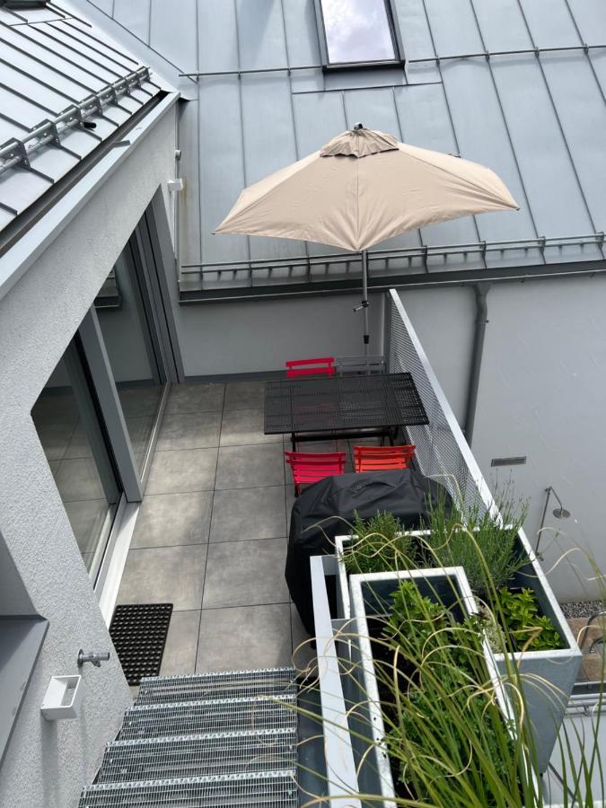 Urban Alpine Penthouse With Lake View Maurach  Exterior foto