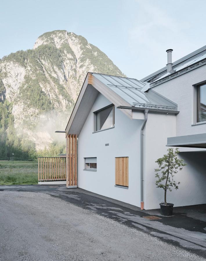 Urban Alpine Penthouse With Lake View Maurach  Exterior foto